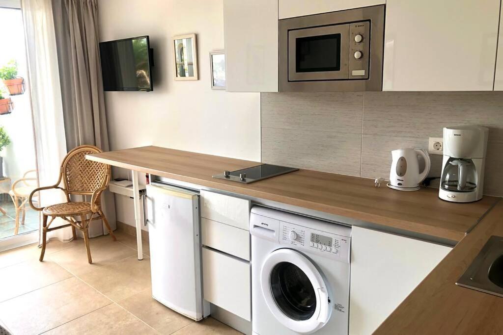 Modern & Spacious Studio Isla, Puerto Del Carmen 蒂亚斯 外观 照片