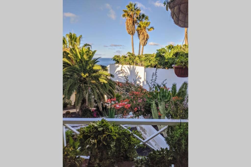 Modern & Spacious Studio Isla, Puerto Del Carmen 蒂亚斯 外观 照片