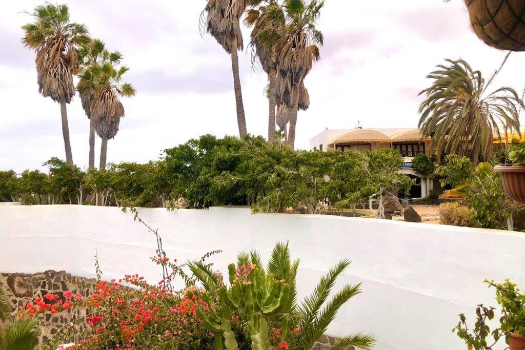 Modern & Spacious Studio Isla, Puerto Del Carmen 蒂亚斯 外观 照片