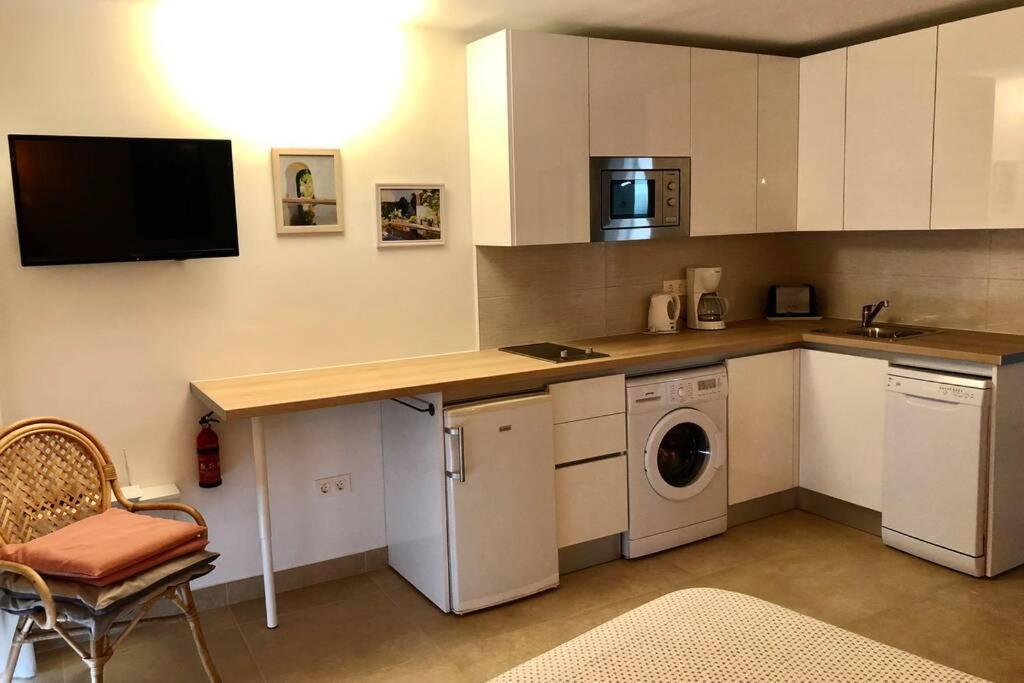 Modern & Spacious Studio Isla, Puerto Del Carmen 蒂亚斯 外观 照片