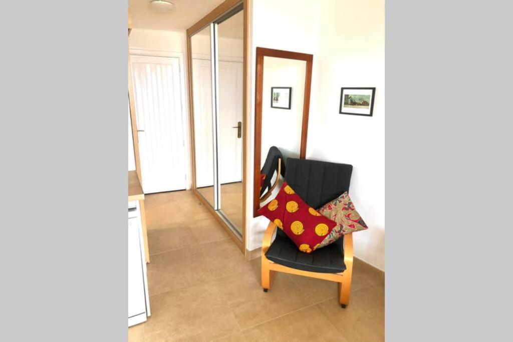 Modern & Spacious Studio Isla, Puerto Del Carmen 蒂亚斯 外观 照片